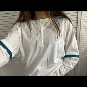 VS Pink White henley